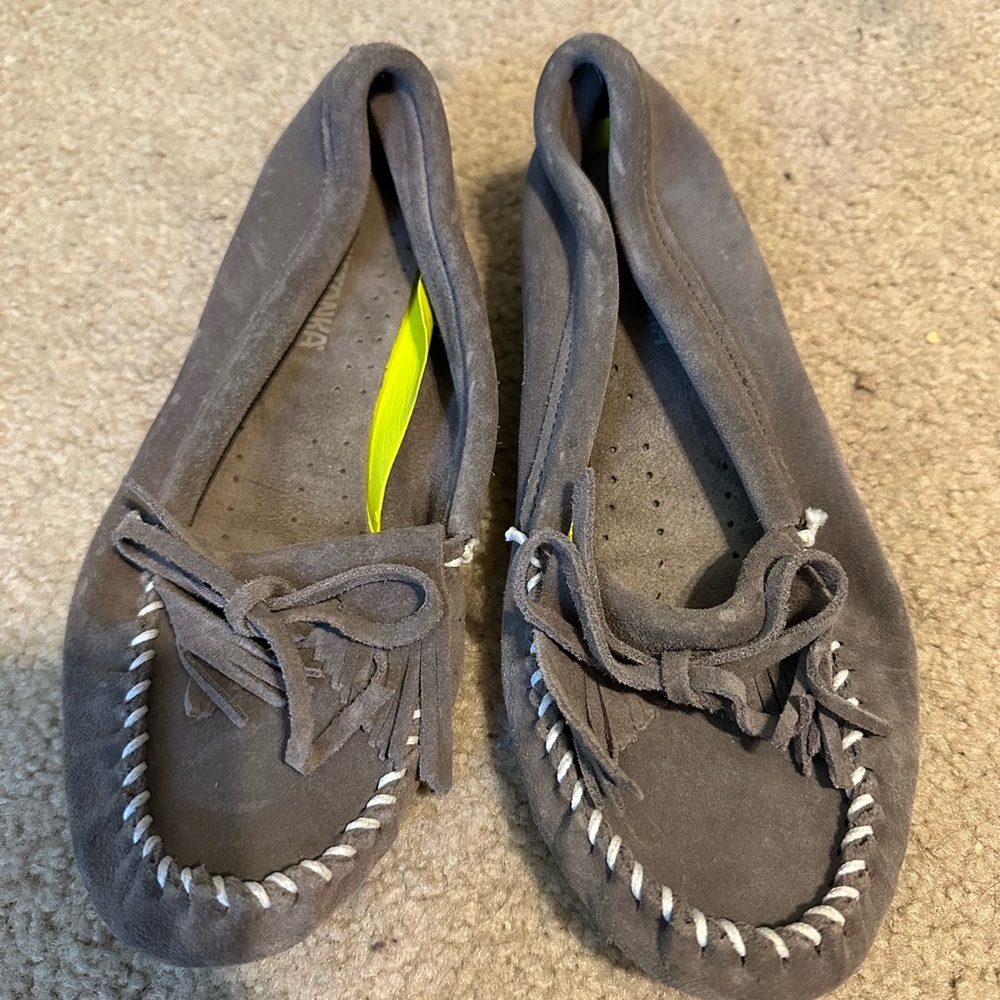Minnetonka Gray Kilty Moccasins